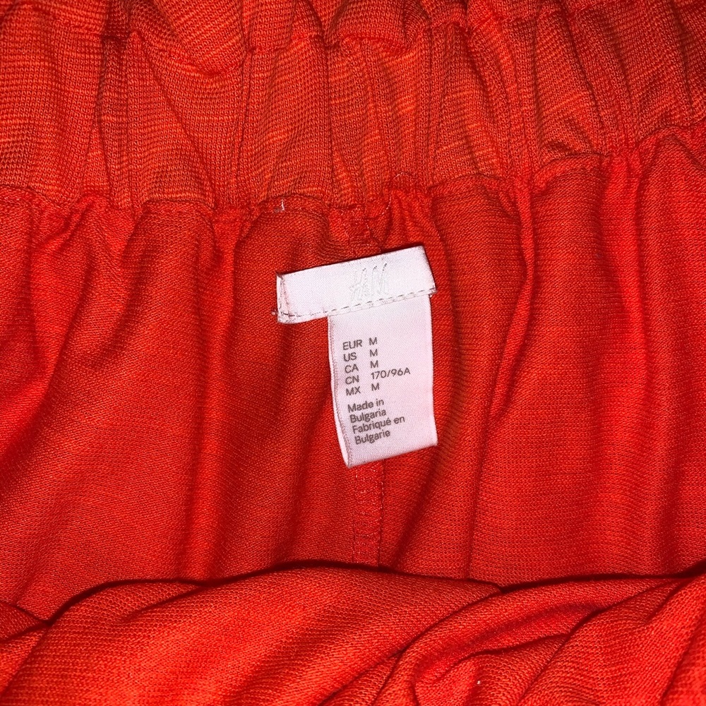 💲 SOLD 💲 H&M (off the shoulder) DRESS